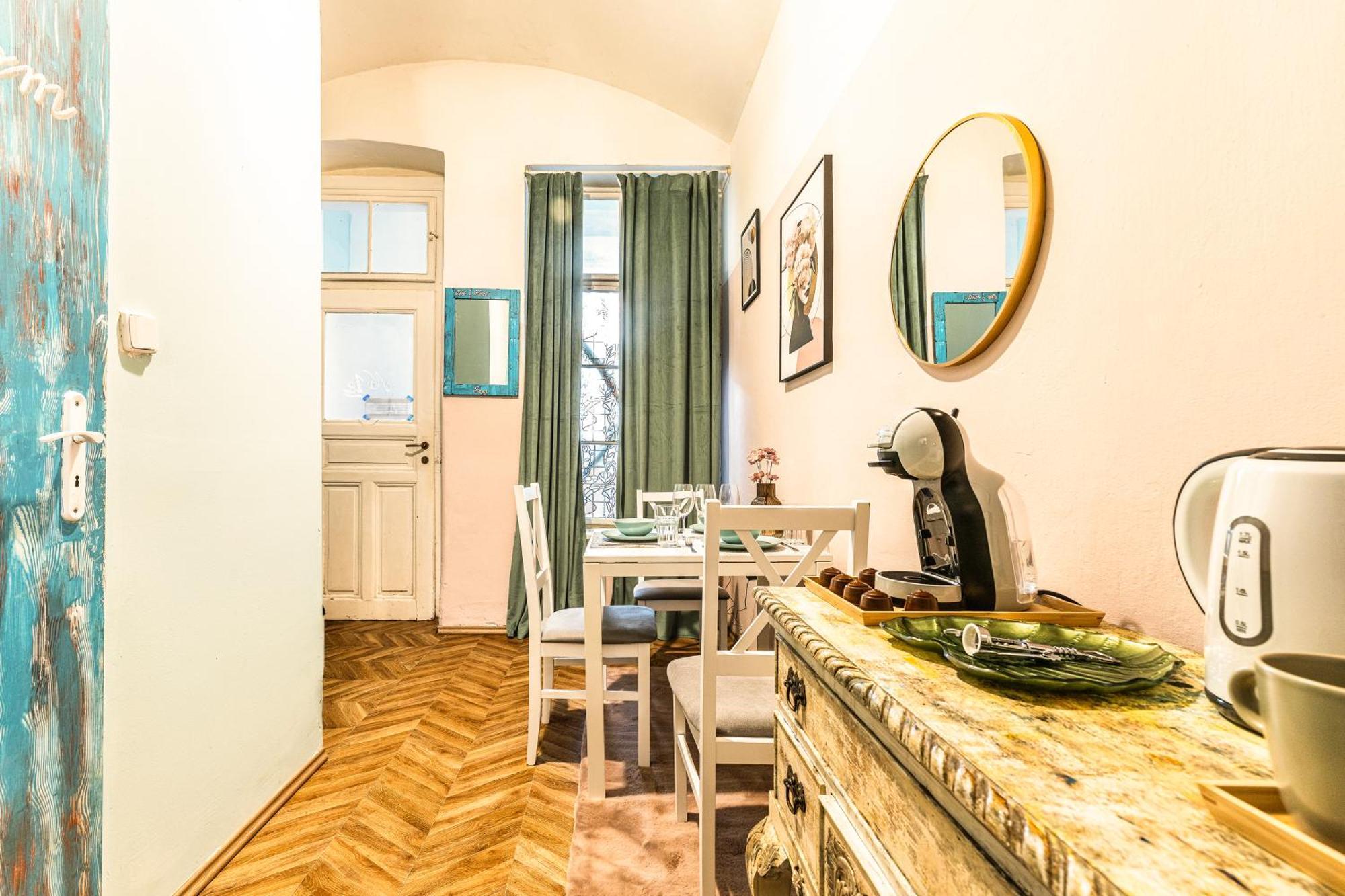 Fairytale Castle Apartment Прага Екстер'єр фото
